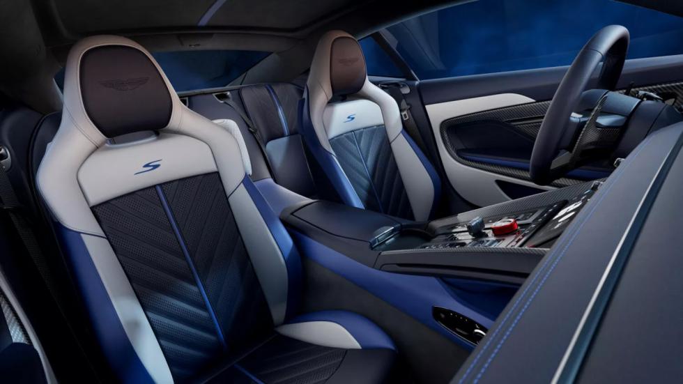 Η νέα Aston Martin DB12 S έφτασε με 700 άλογα!